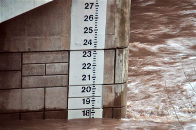 River level gauge at Barbours bridge River level gauge at Barbours bridge